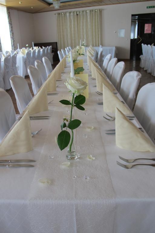 Hotel-Restaurant Heiligenstadter Hof Heiligenstadt in Oberfranken المظهر الخارجي الصورة